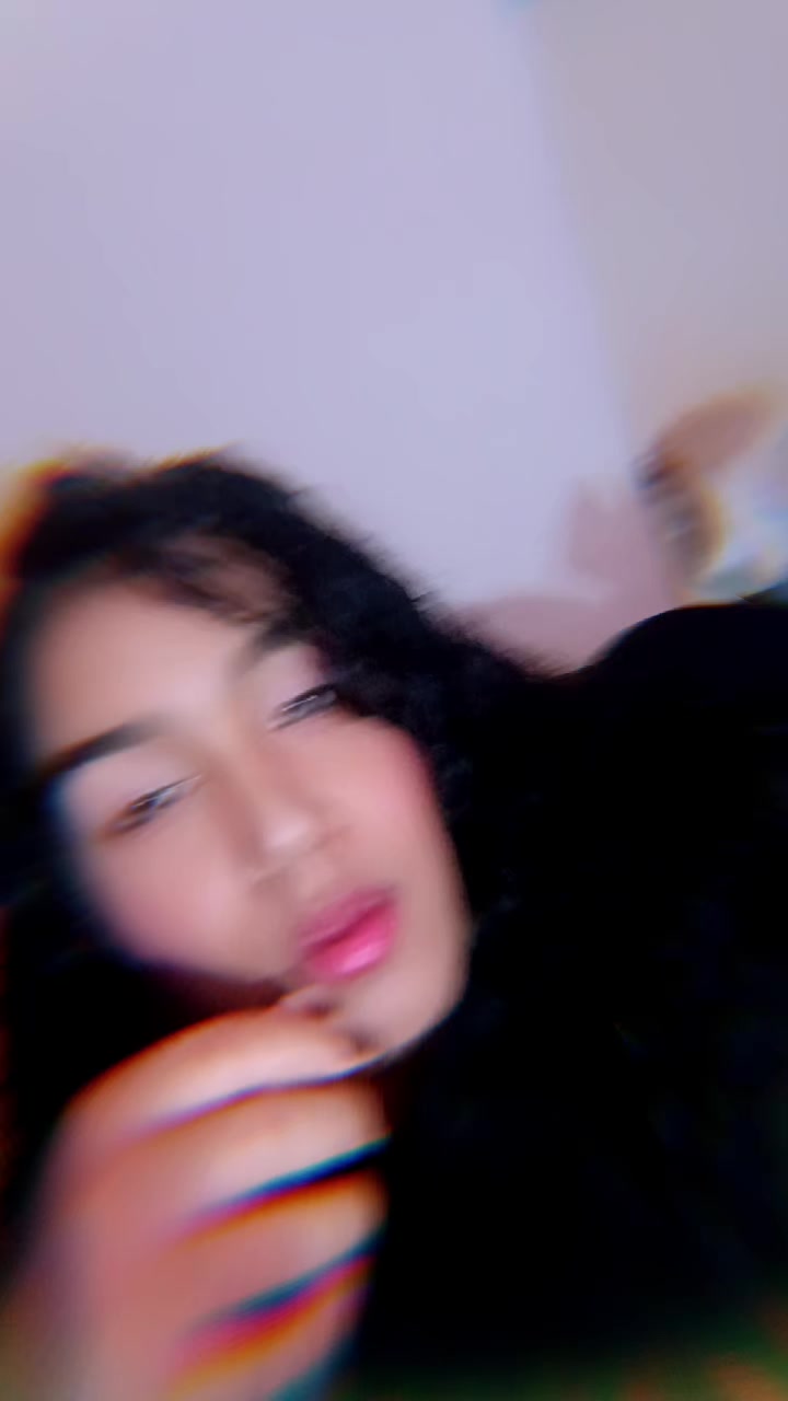 @𝓝𝓪𝓽𝓱𝓪𝓵𝔂 𝓜𝓮𝓷𝓭𝓸𝔃𝓪