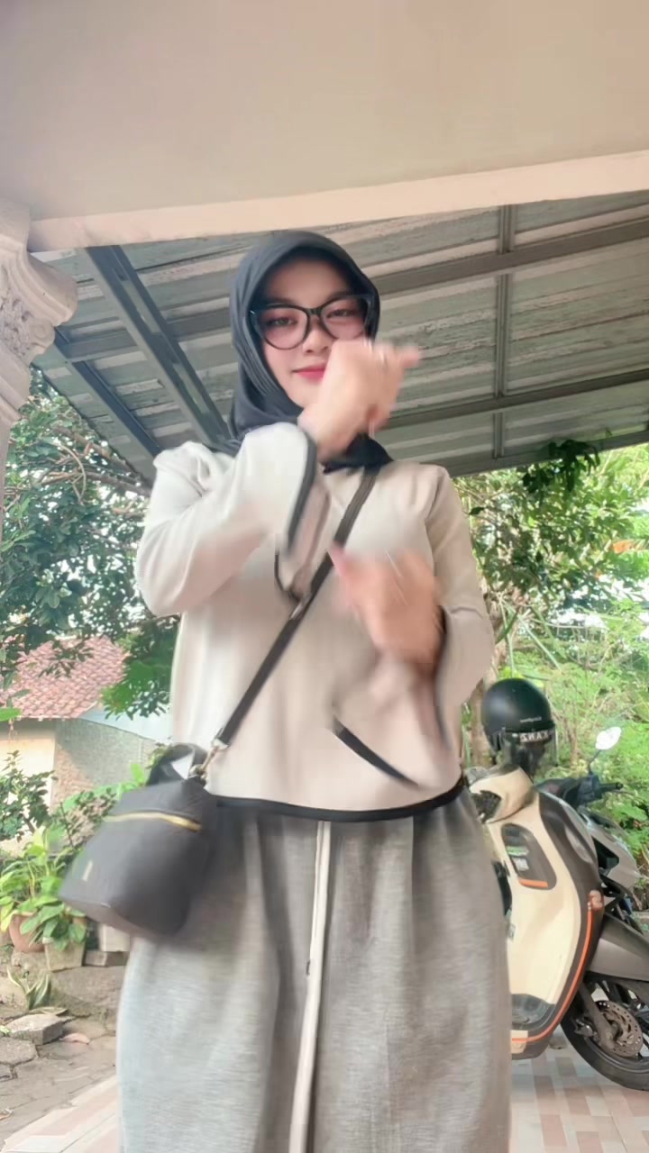 @cahya.pustika