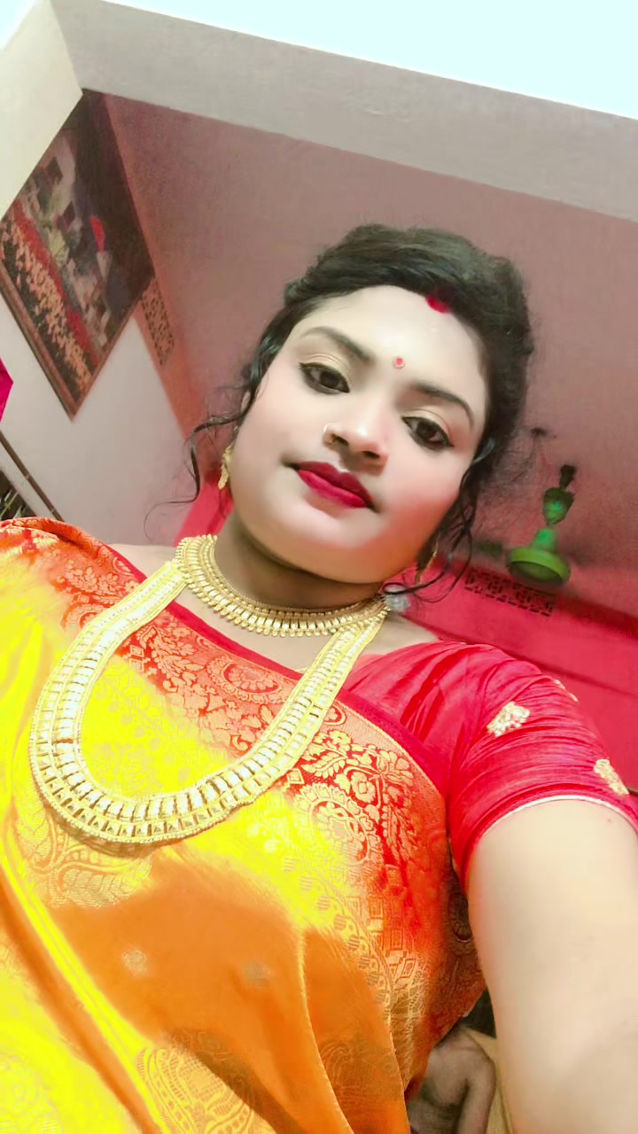 @🍁বাবার এক মাত্র রাজ কন্যা🍁