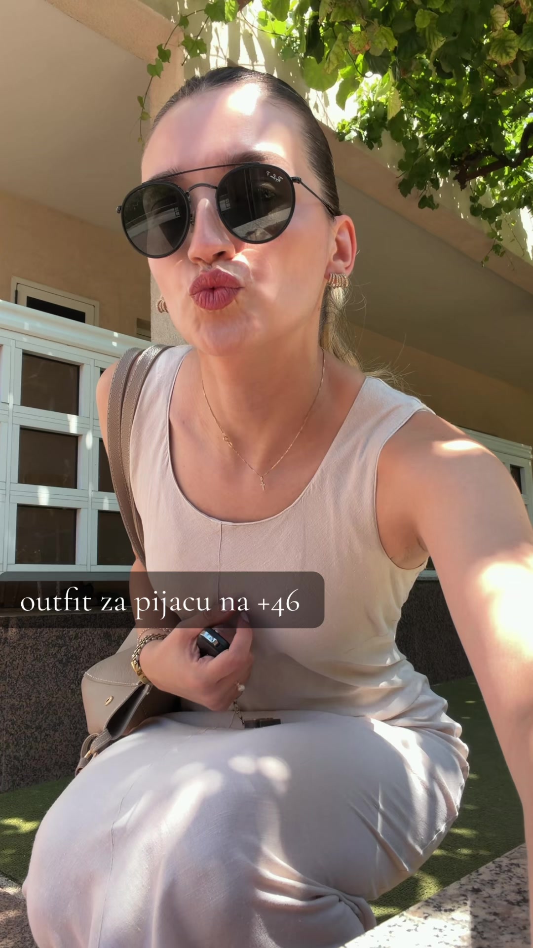 @mlleiiva