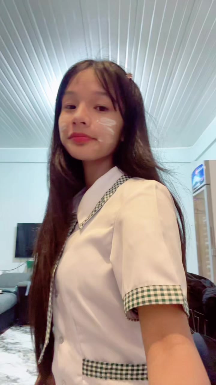 @litchownie.