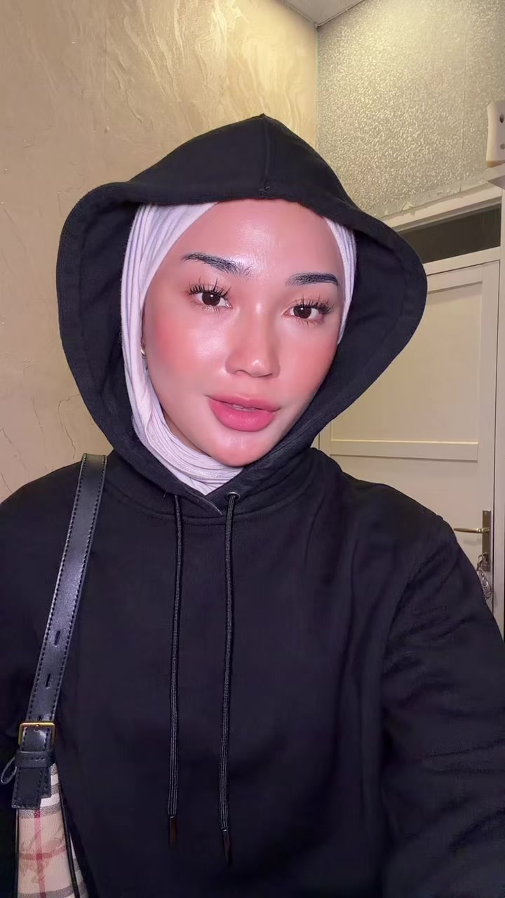 @dindarimby