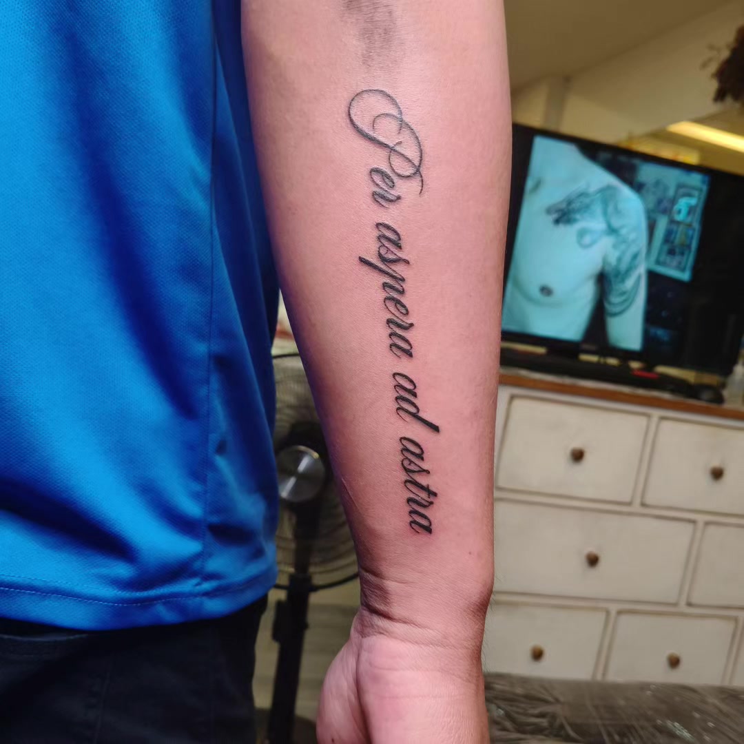 @FM TATTOO