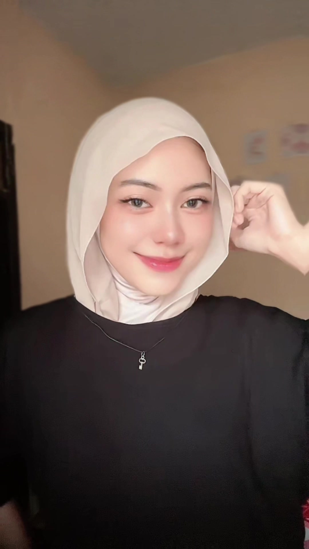 @ziyaaqq