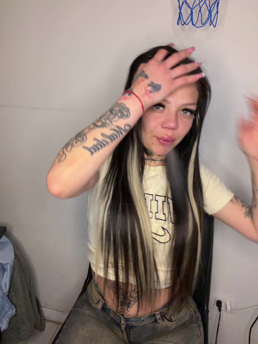 @wachamaldita
