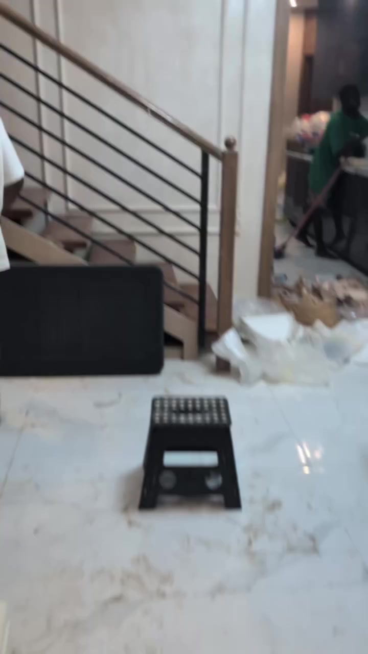 @sellfurniture