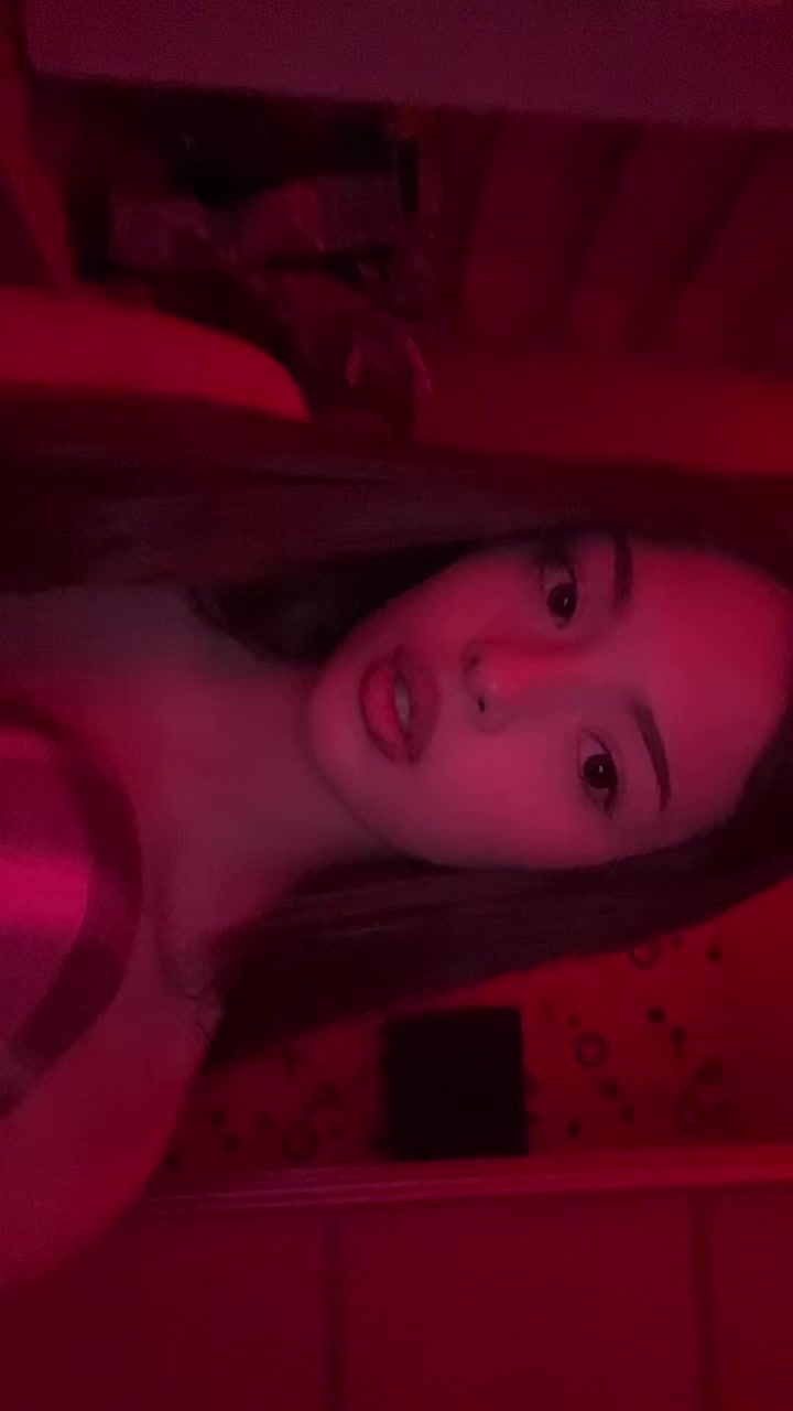 @Искра