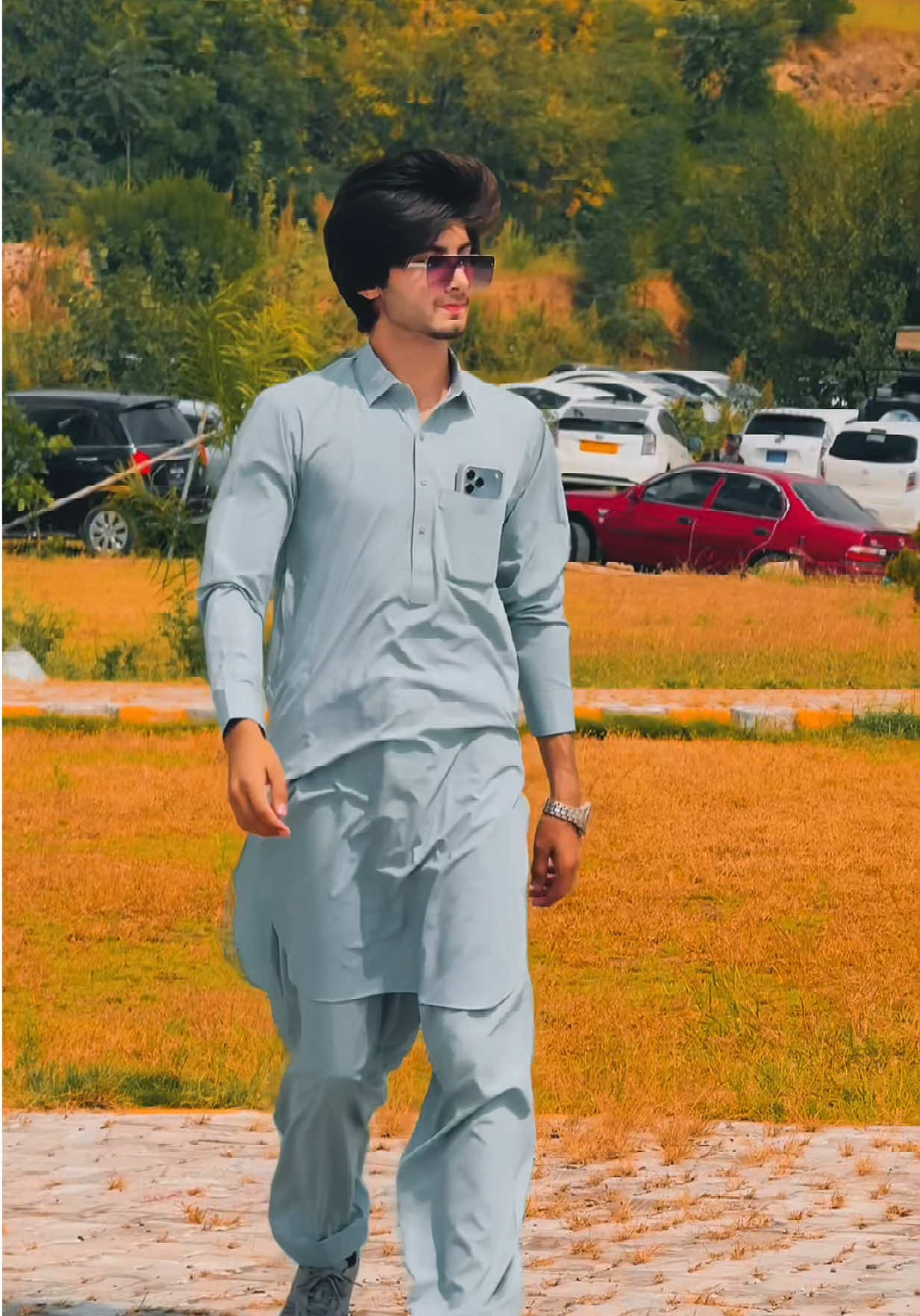 @Shahid_loyal2