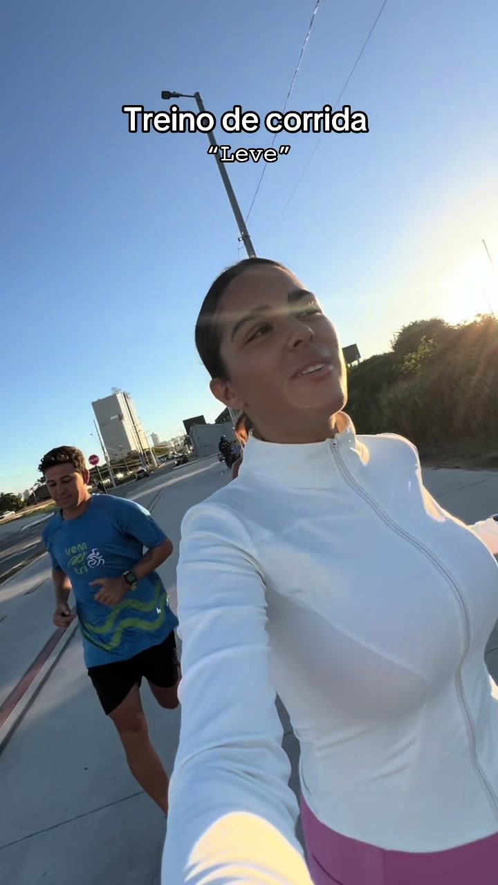 @Brunna Lauret | Joias & UGC