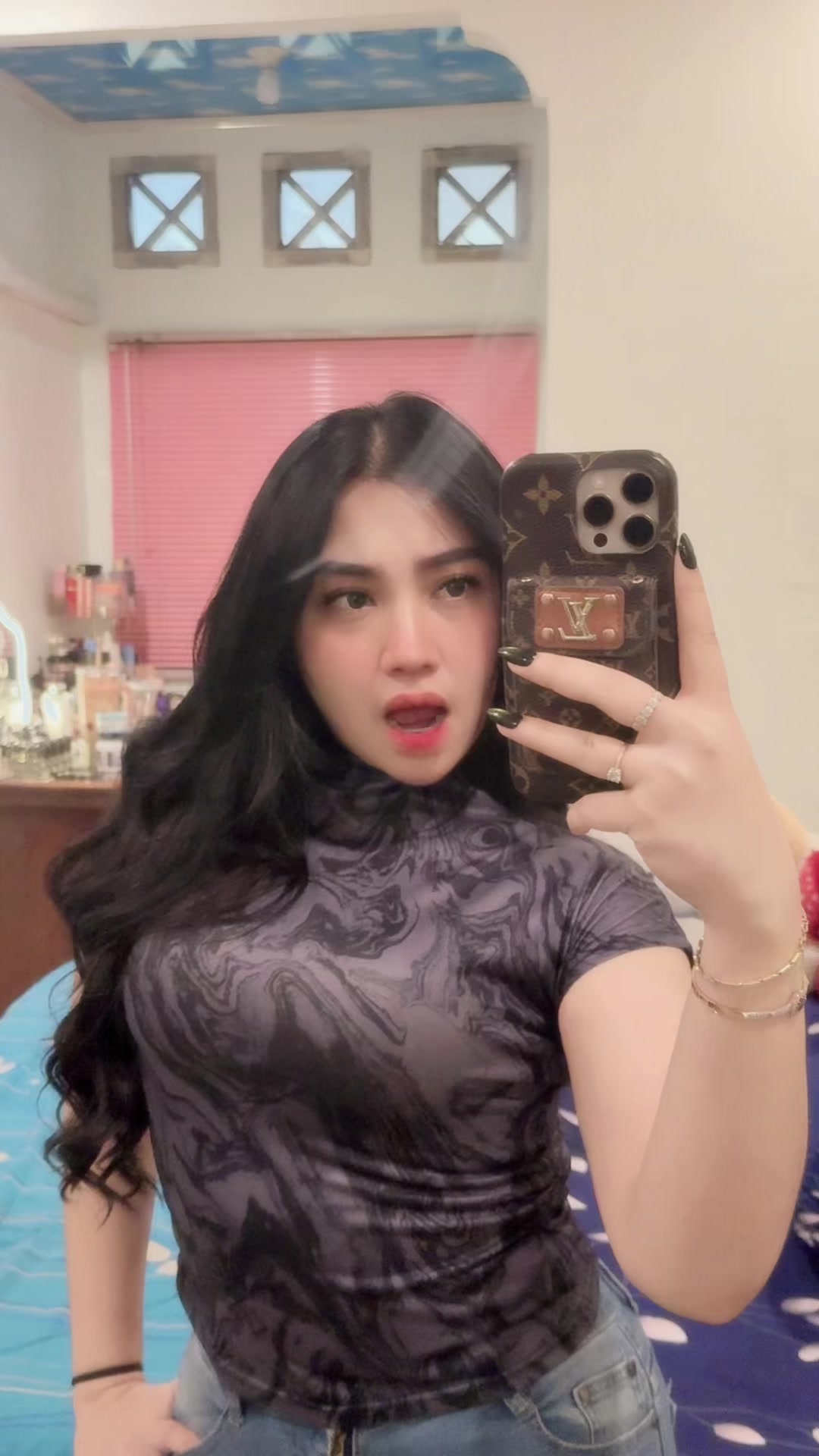 @Haayiiduniaa