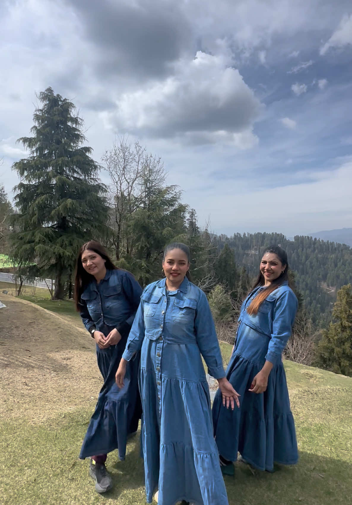 @Manwa Sisters ✅
