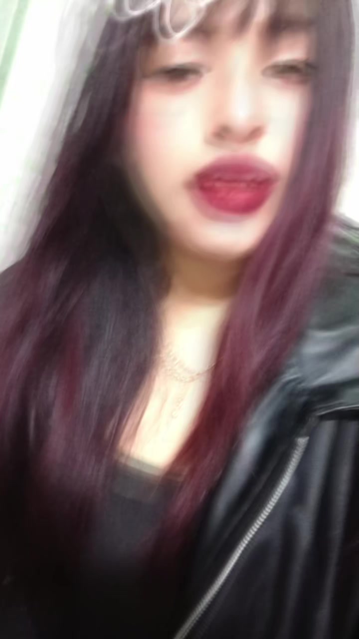 @LA PEQUÉ😈