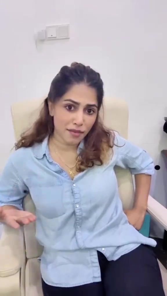 @Aniqa