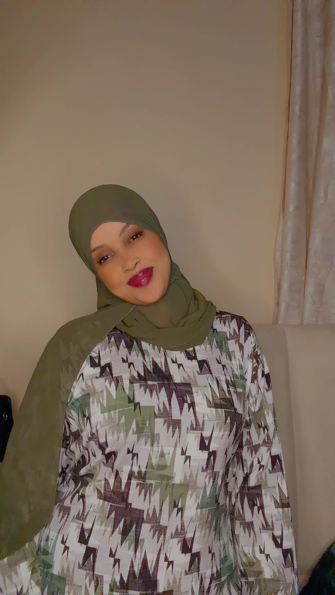 @Ridwa afdel👸