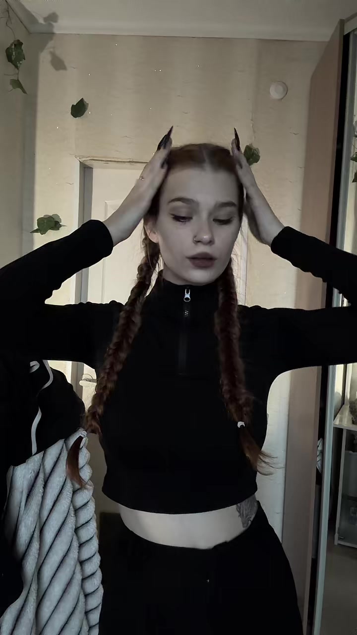 @Валерьянка 🤍