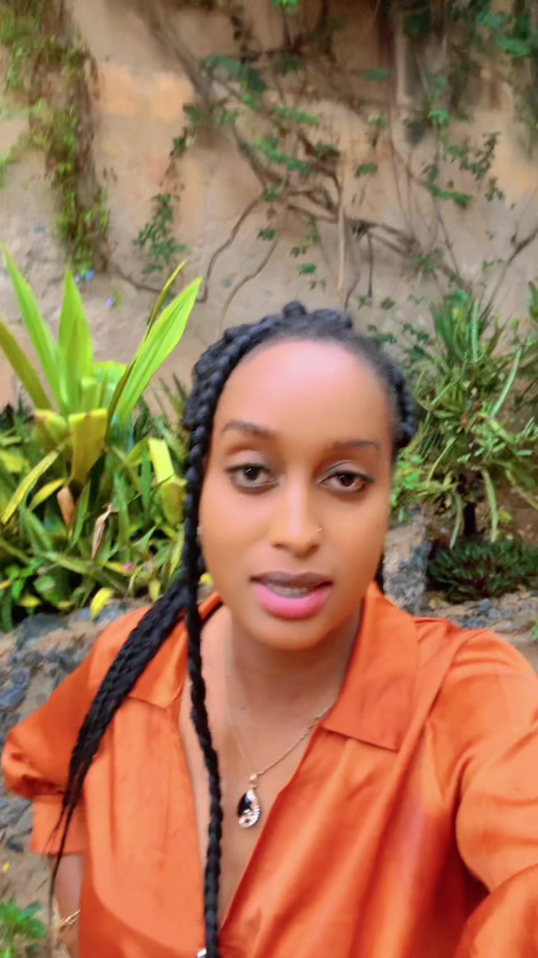 @Miss Gor&eacute;e 🏝️📍