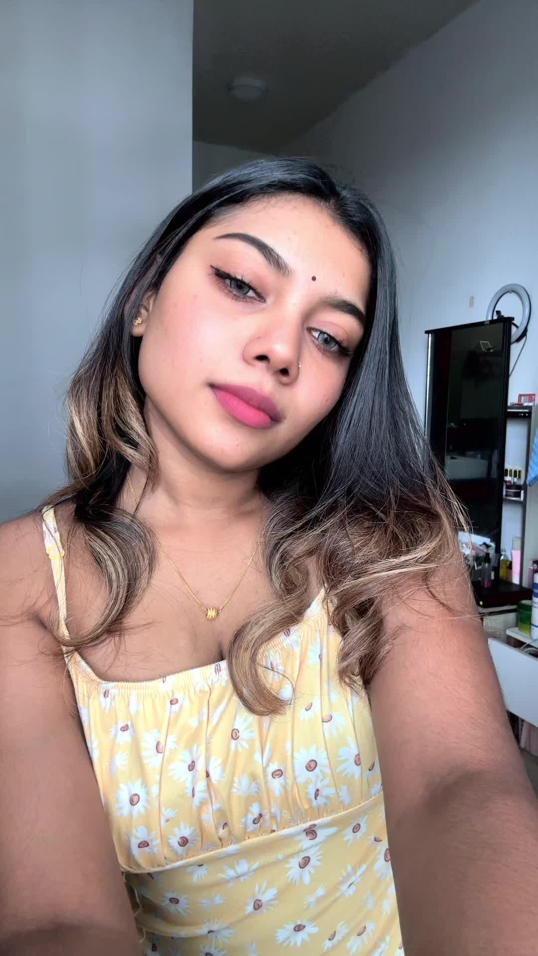 @Aishuu🖤👀