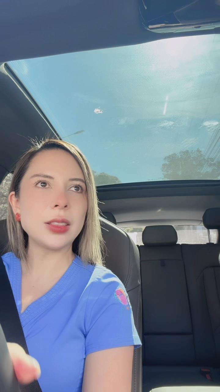 @Dermatóloga Cindy Burbano