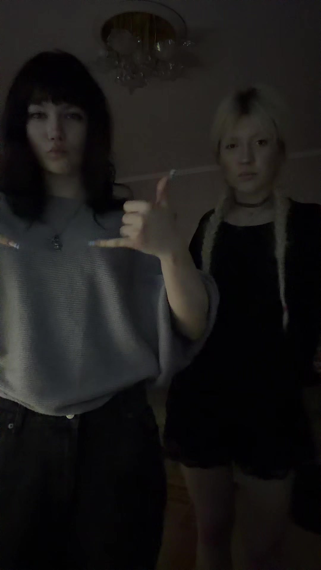 @тупая блондинка ⁸¹²
