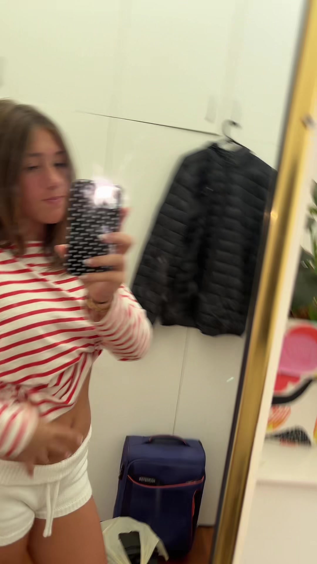 @𝒜𝒱𝒜.𝒮𝒫𝒜𝑀
