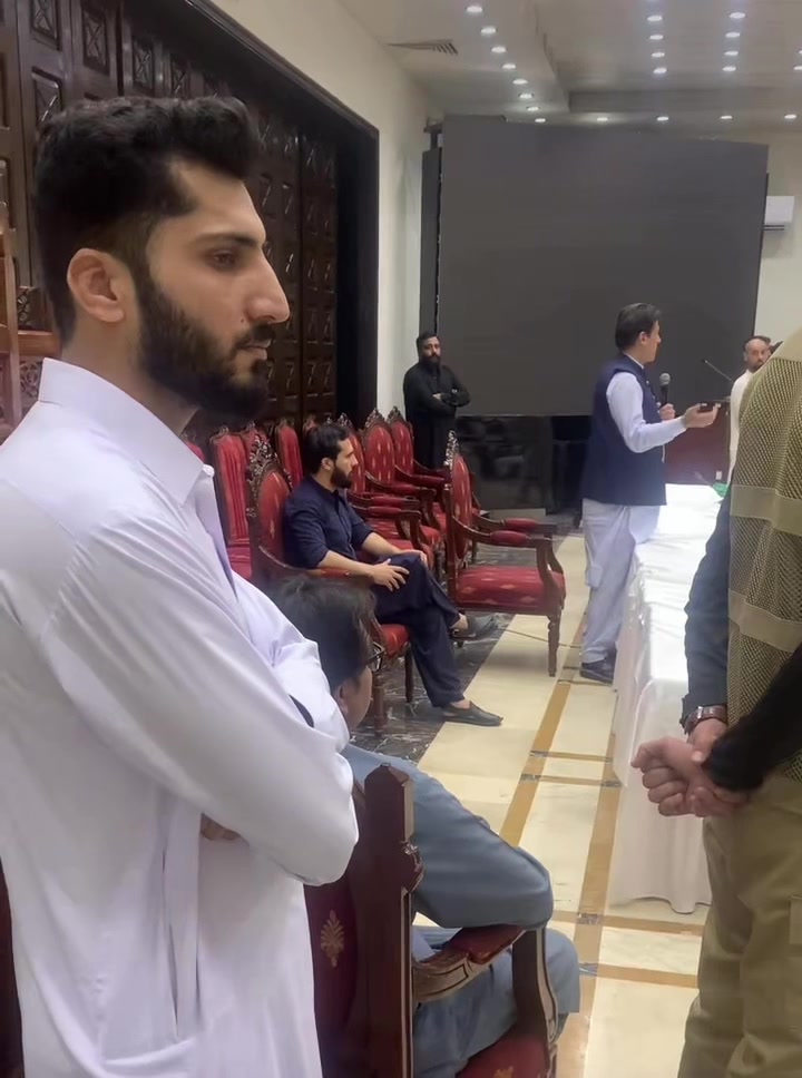 @izharkhan_official_