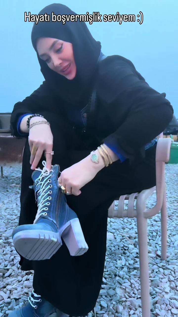 @Büşra Irem Tirindaz