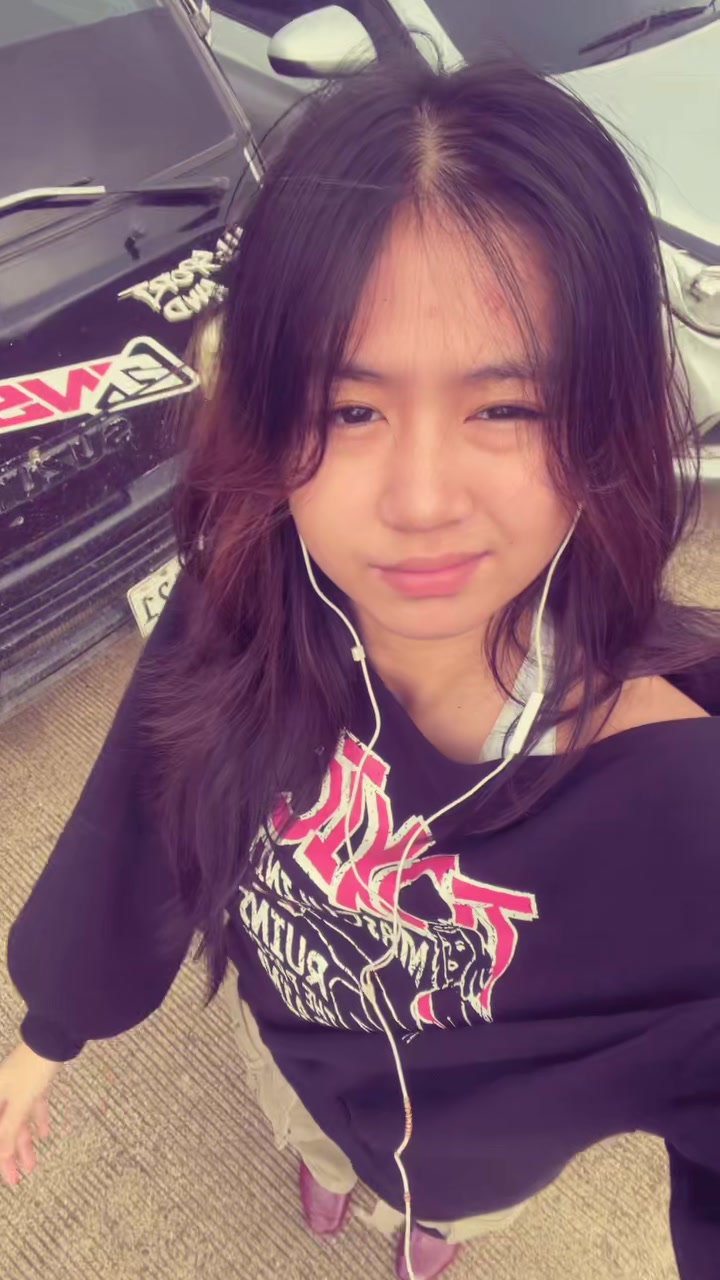 @Elleistn