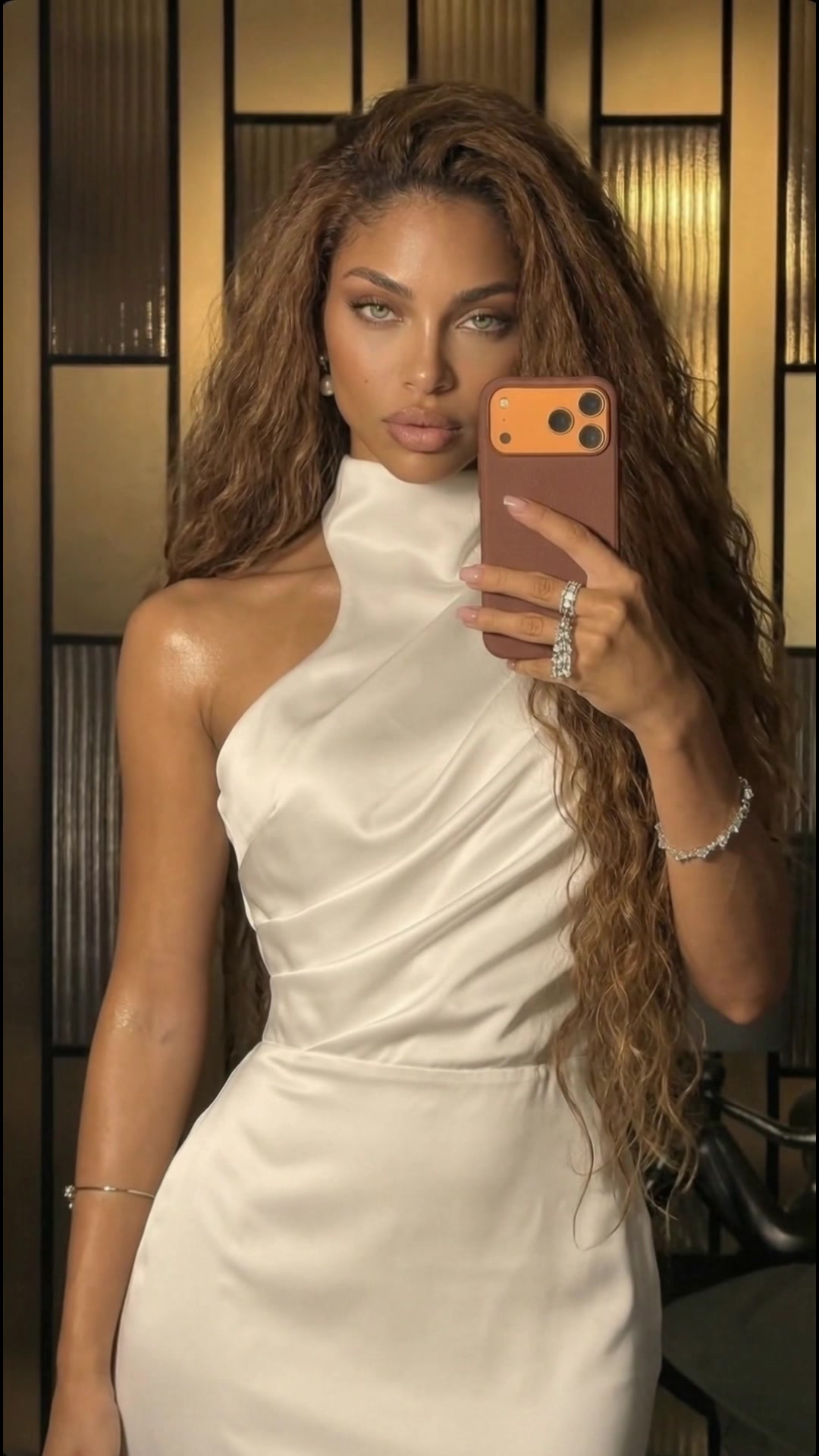 @Iamoiva