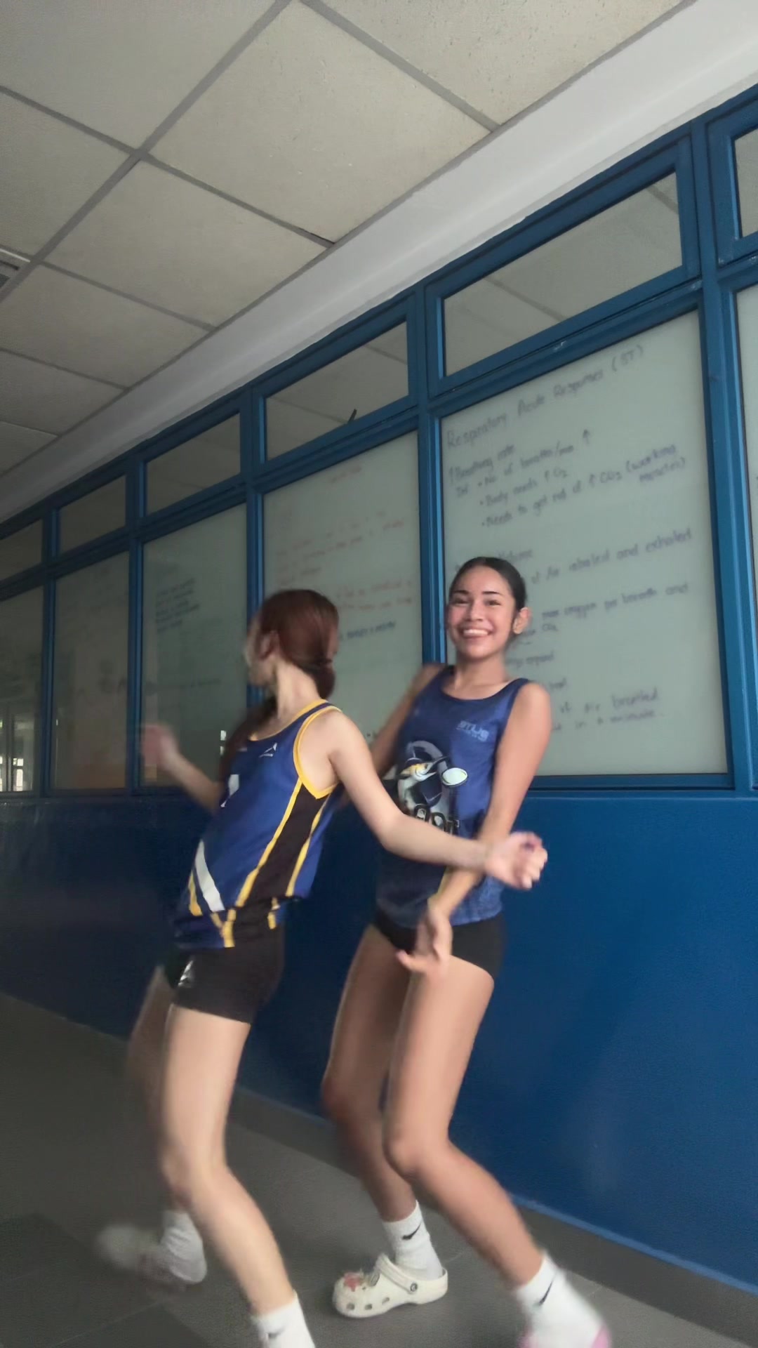 @zoe G