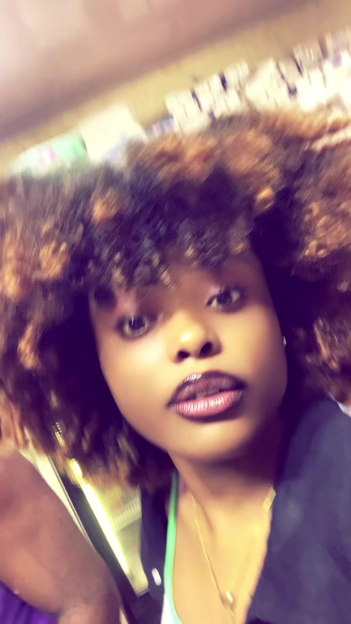 @Taícana teimosa88
