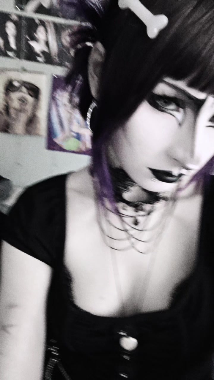 @🐈&zwj;⬛ 𝔯𝔬𝔬𝔯𝔦𝔨𝔞 .⋆♱