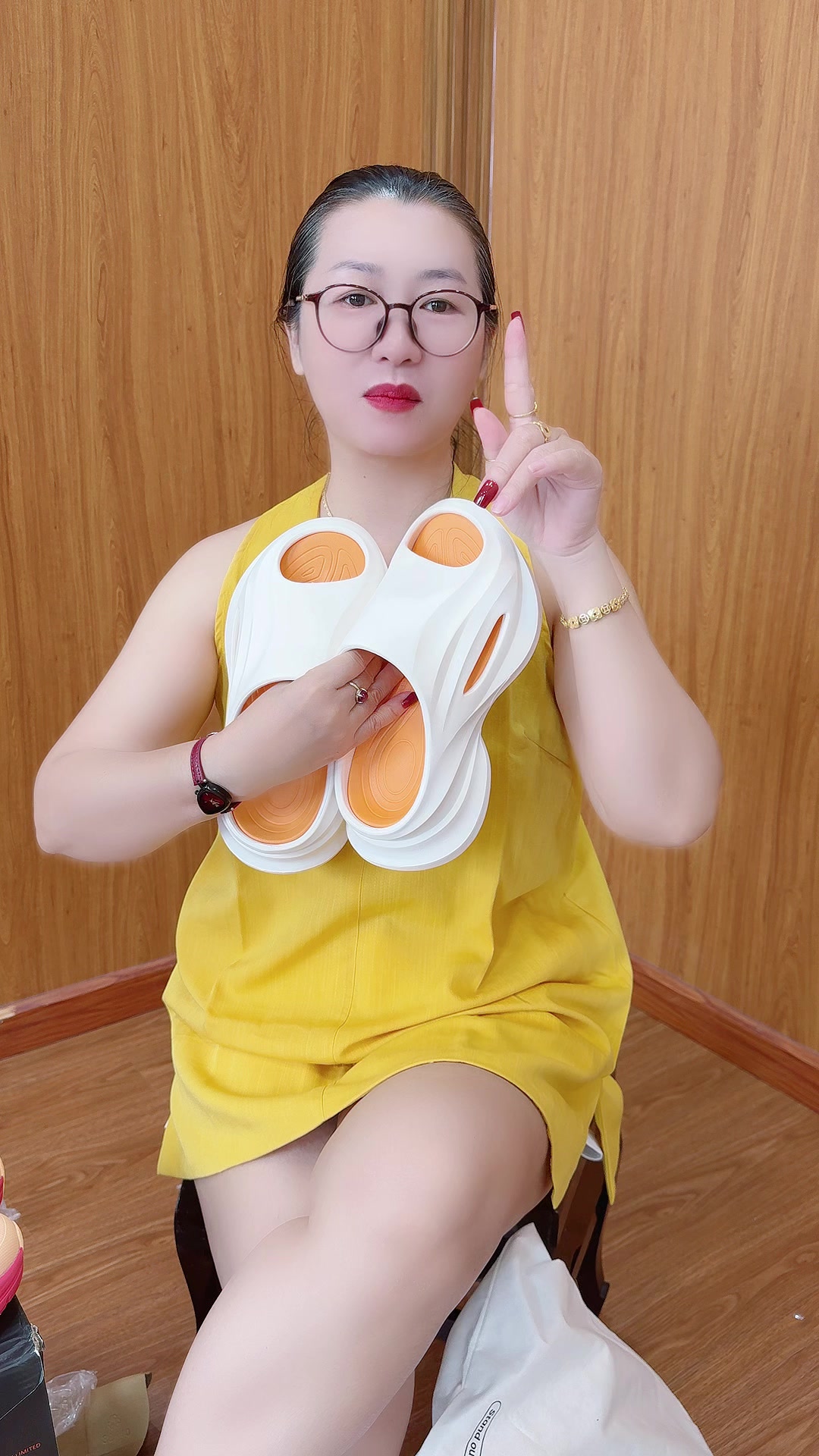 @Ổ Của Lộc1376