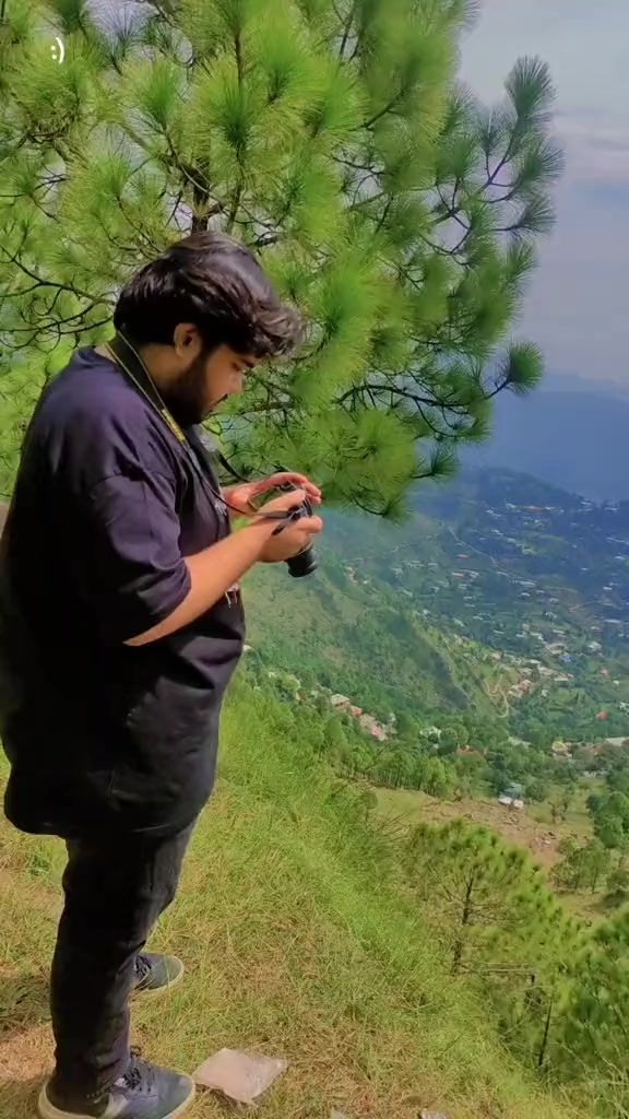 @Gumnaam🤷🏻&zwj;♂️