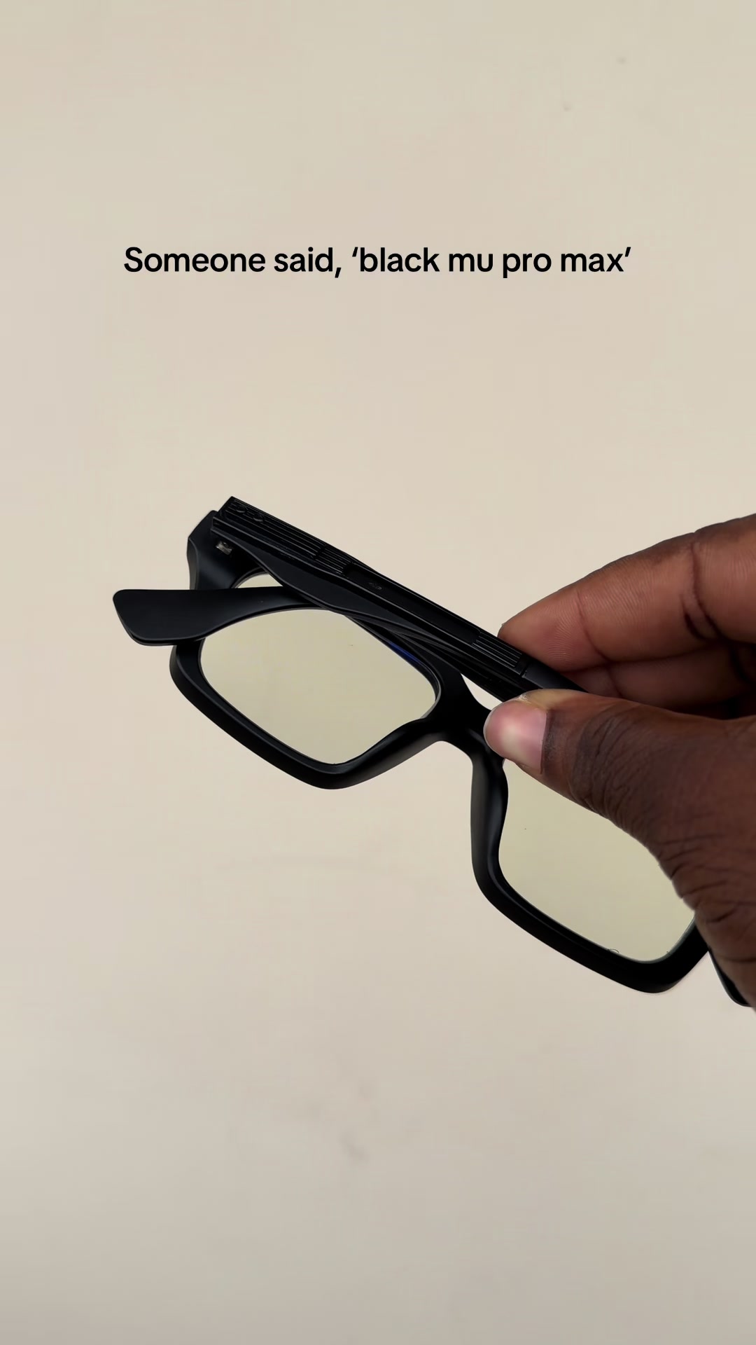@Spectacles/Sunglasses, Ghana