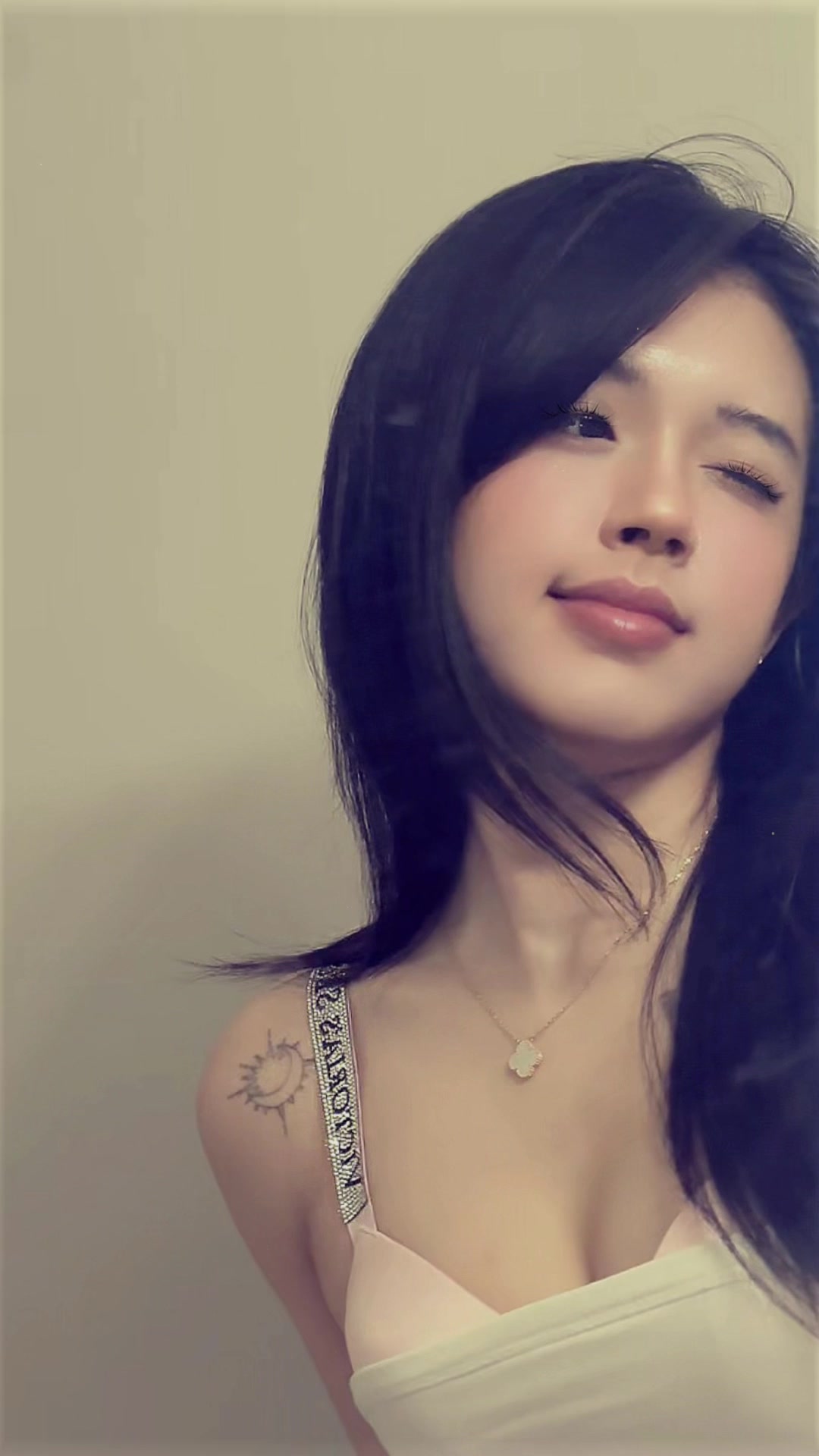 @cô pé thỏ hay sốt