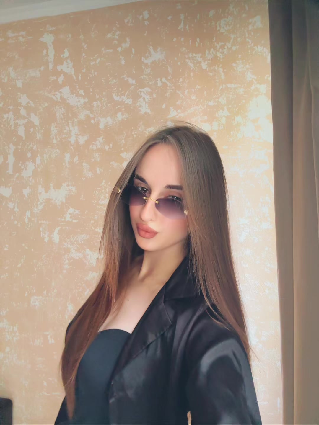 @𝐕 𝐀 𝐋 𝐄 𝐑 𝐈