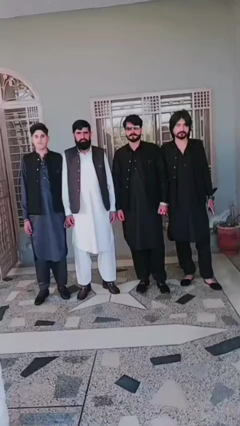 @اعوان  بادشاہ 🌹 ❤️