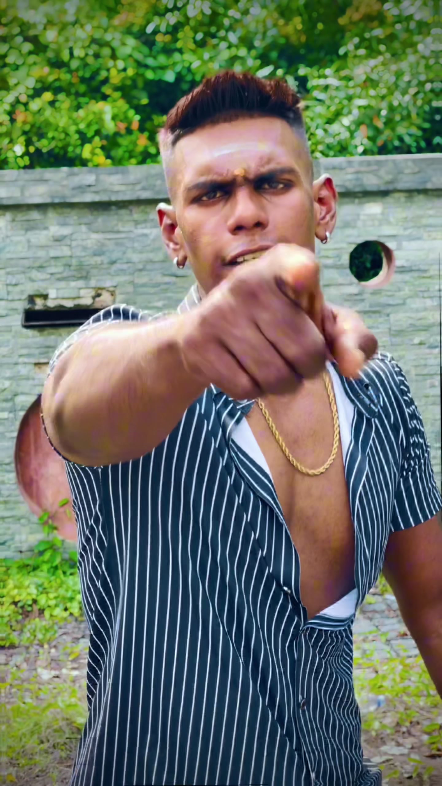 @𝐌𝐮𝐧𝐢𝐳
