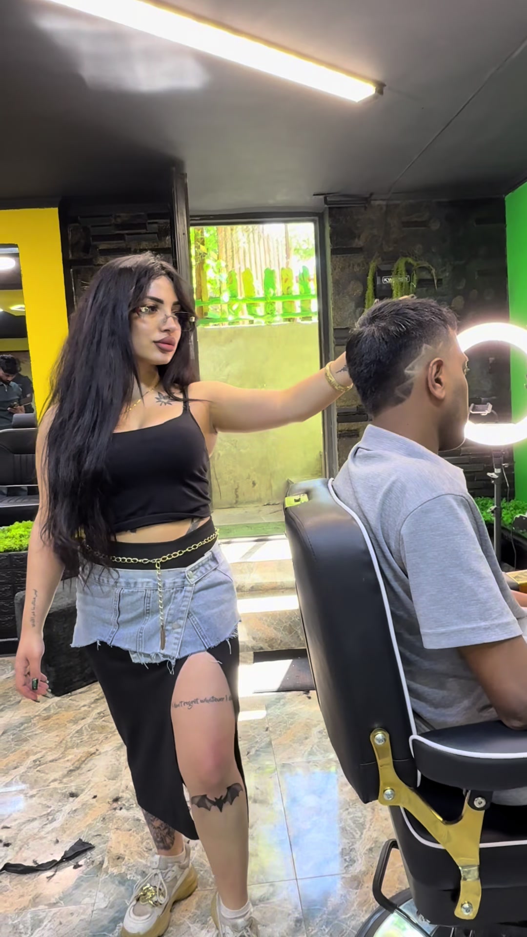 @Barber_Lili888