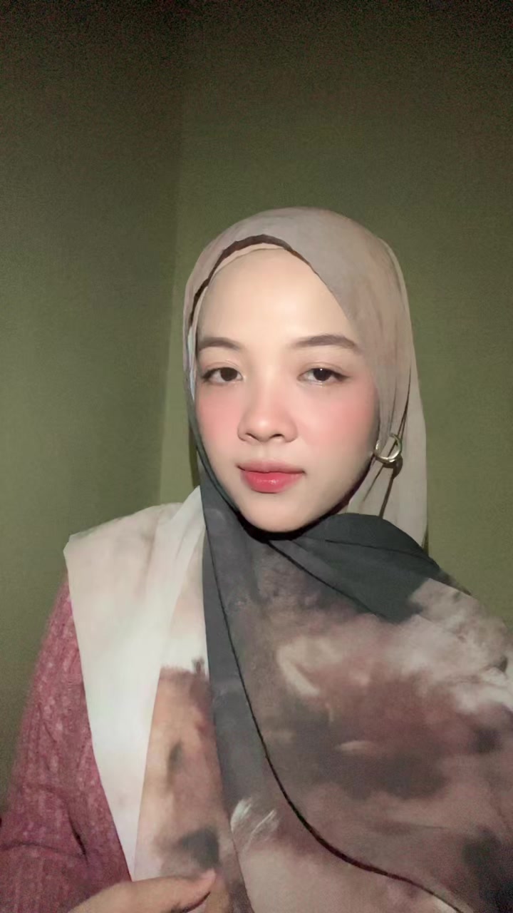 @hi, ini denisa