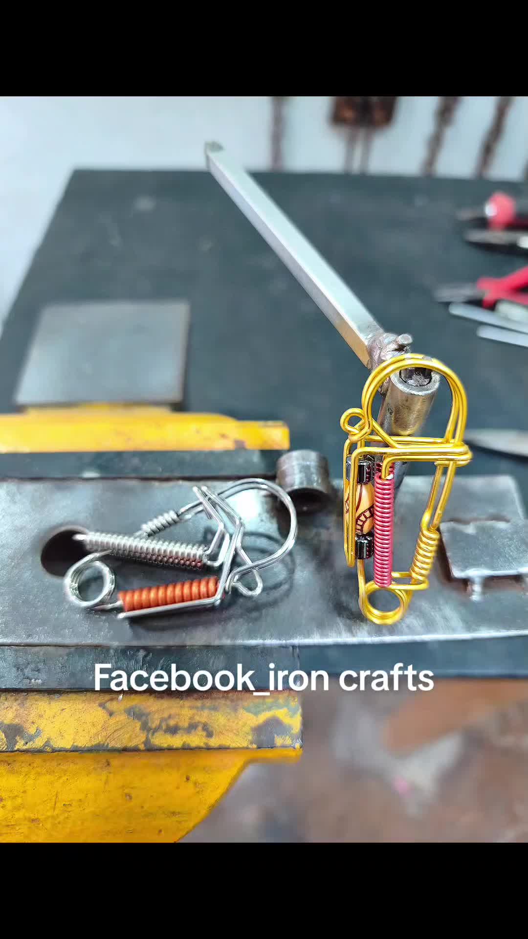 @Iron Crafts