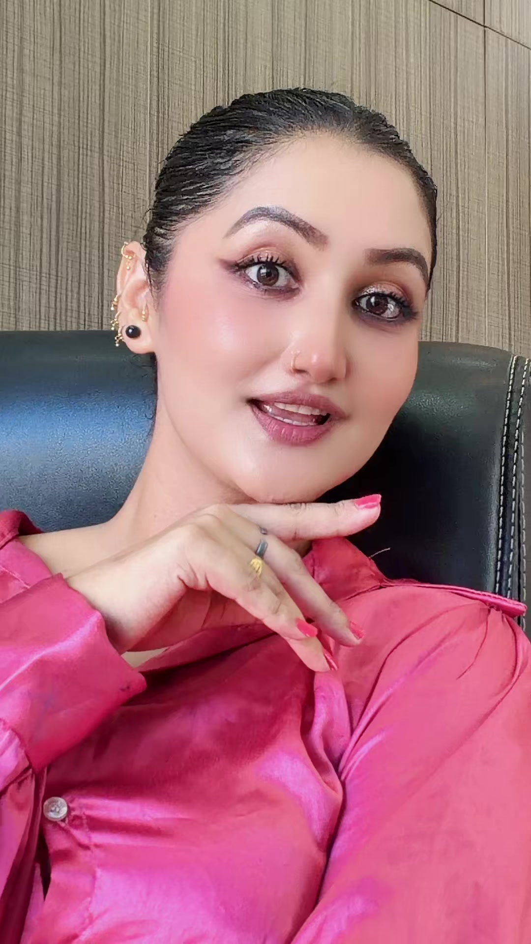 @Nisha Pokharel🔥