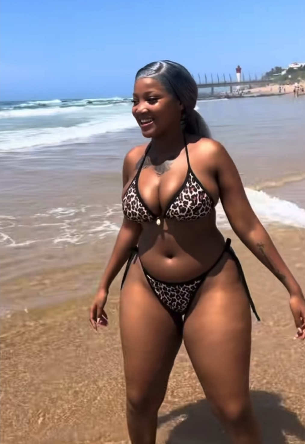 @melavue
