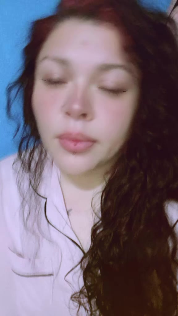 @ojitos  🌻🖤