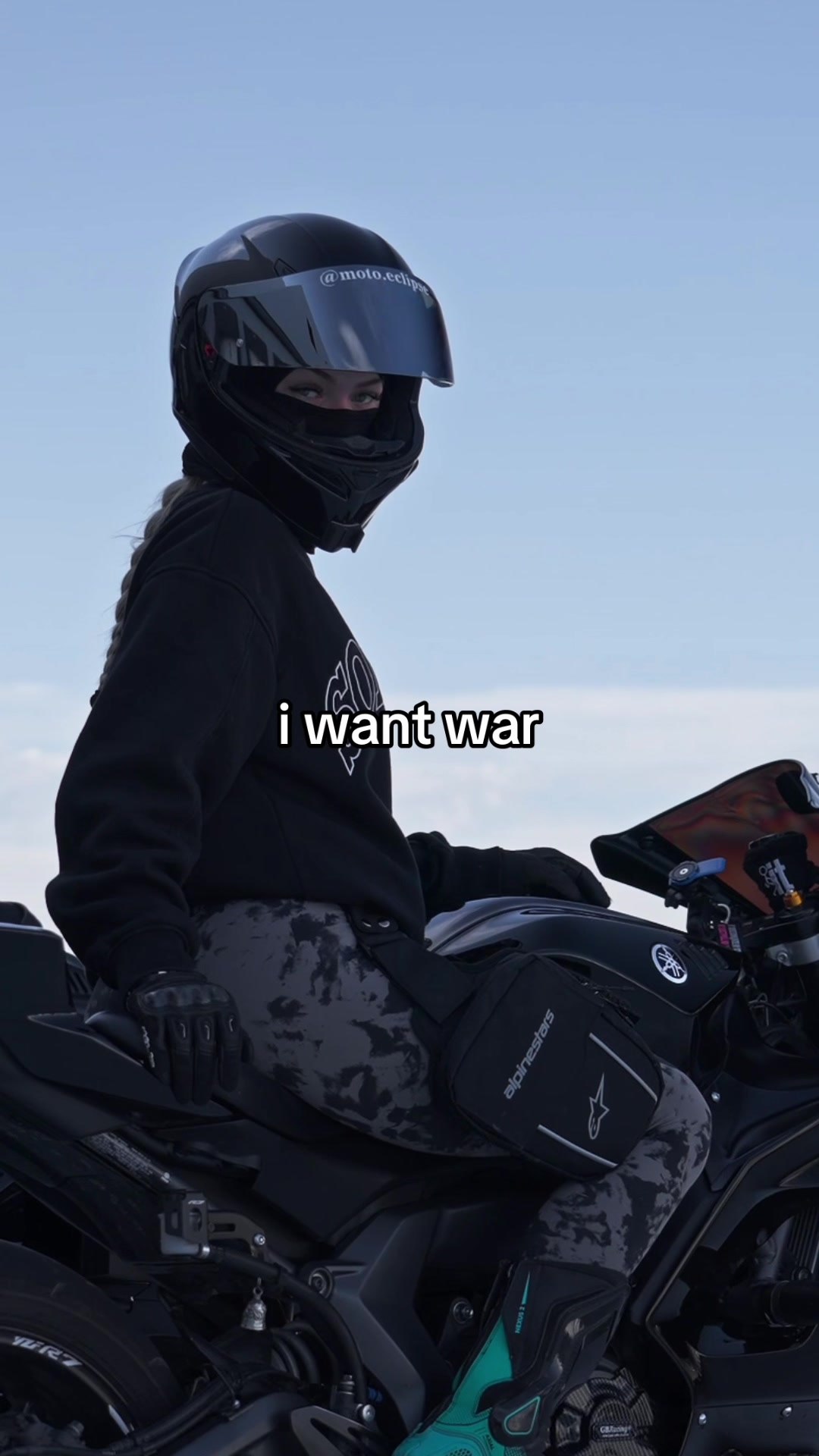 @loner