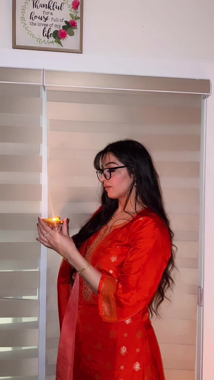 @Soni kaur🇨🇦🦅
