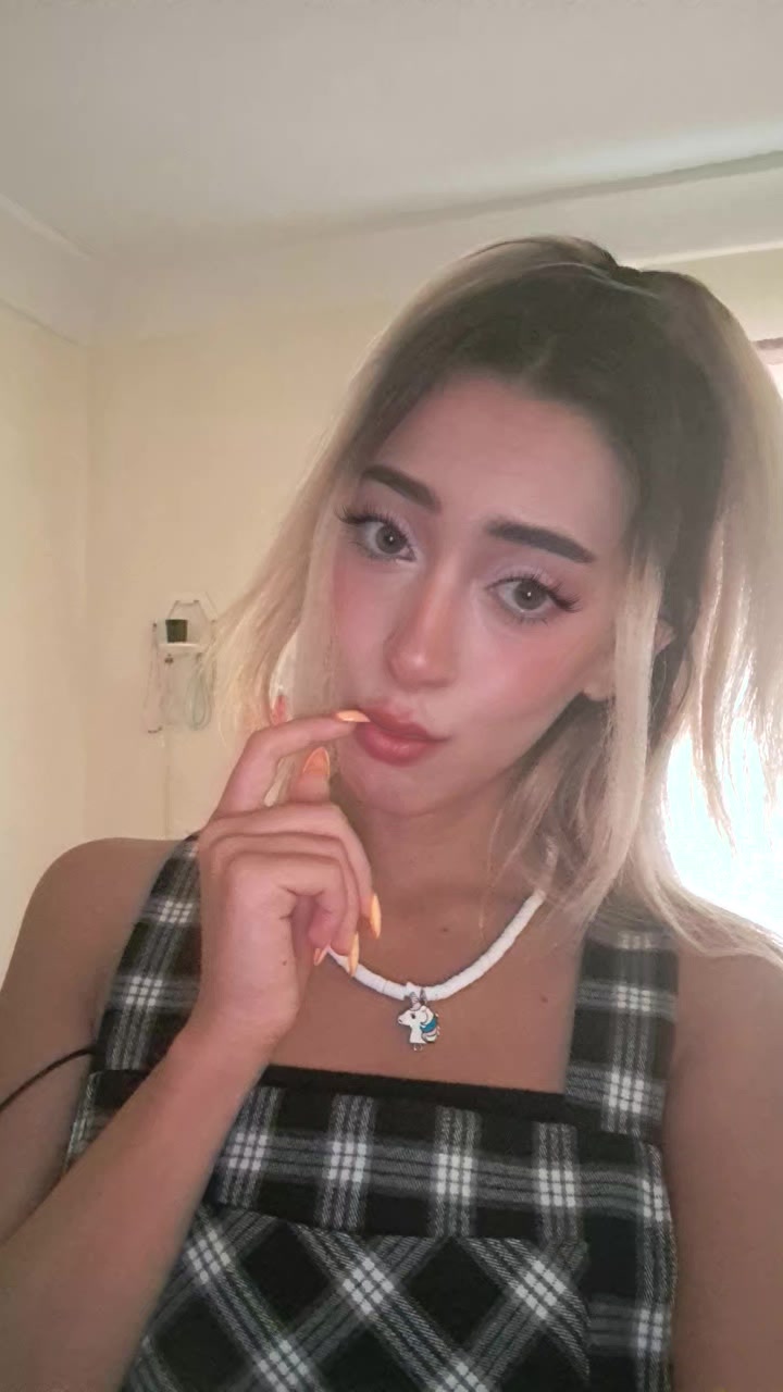 @Niusha