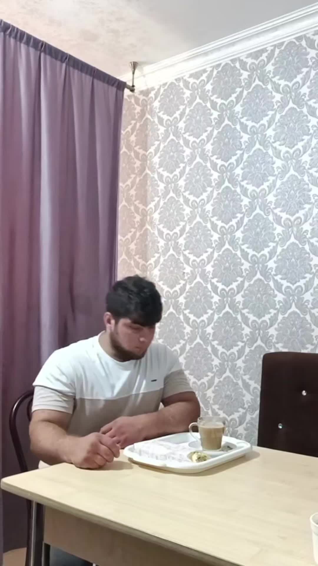 @Чеченец Аста