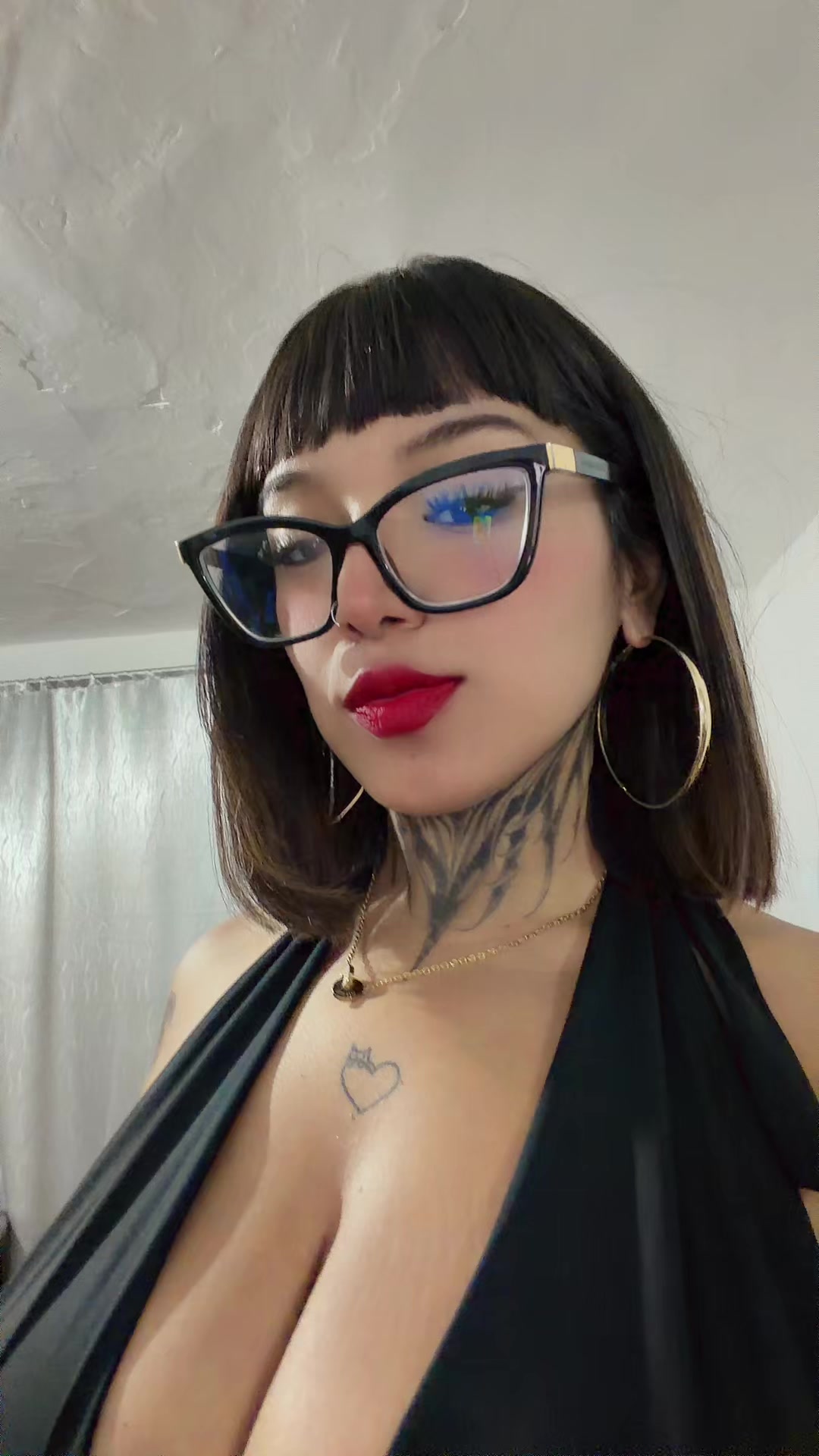 @Vickyselanip💕🌸