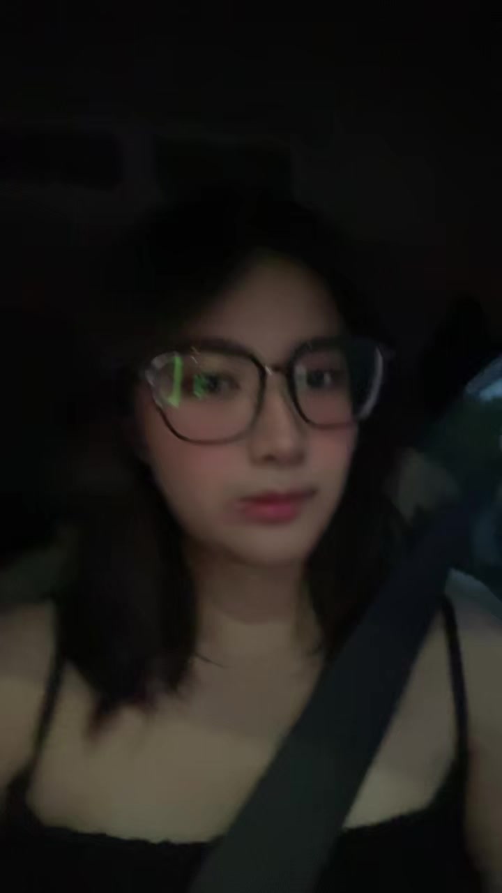 @Victoria